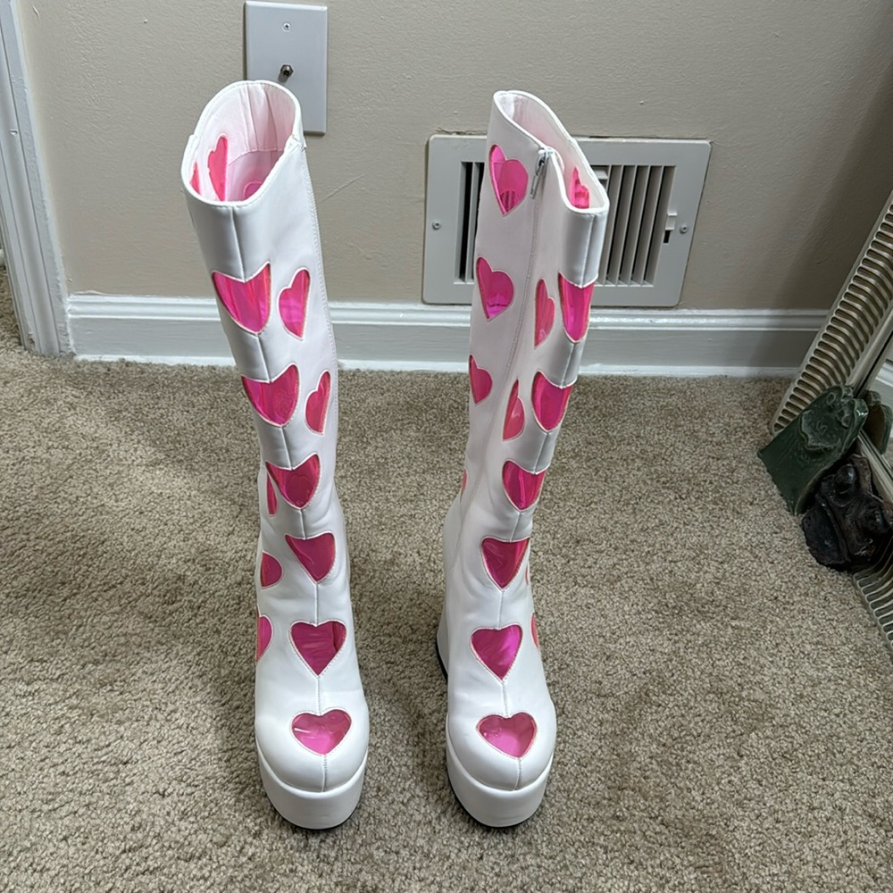 sugar thrillz platform heart go go boots. dolls kill.